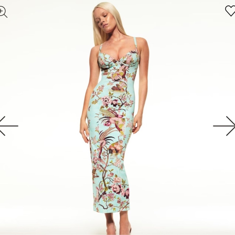 Roberto Cavalli X Skims - Picture 4 of 5